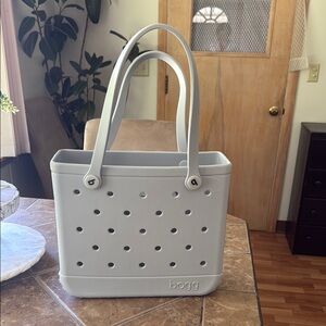 Women's Gray Bogg Bag